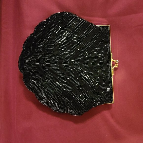 Beautiful black formal fancy beaded evening bag - Picture 8 of 8